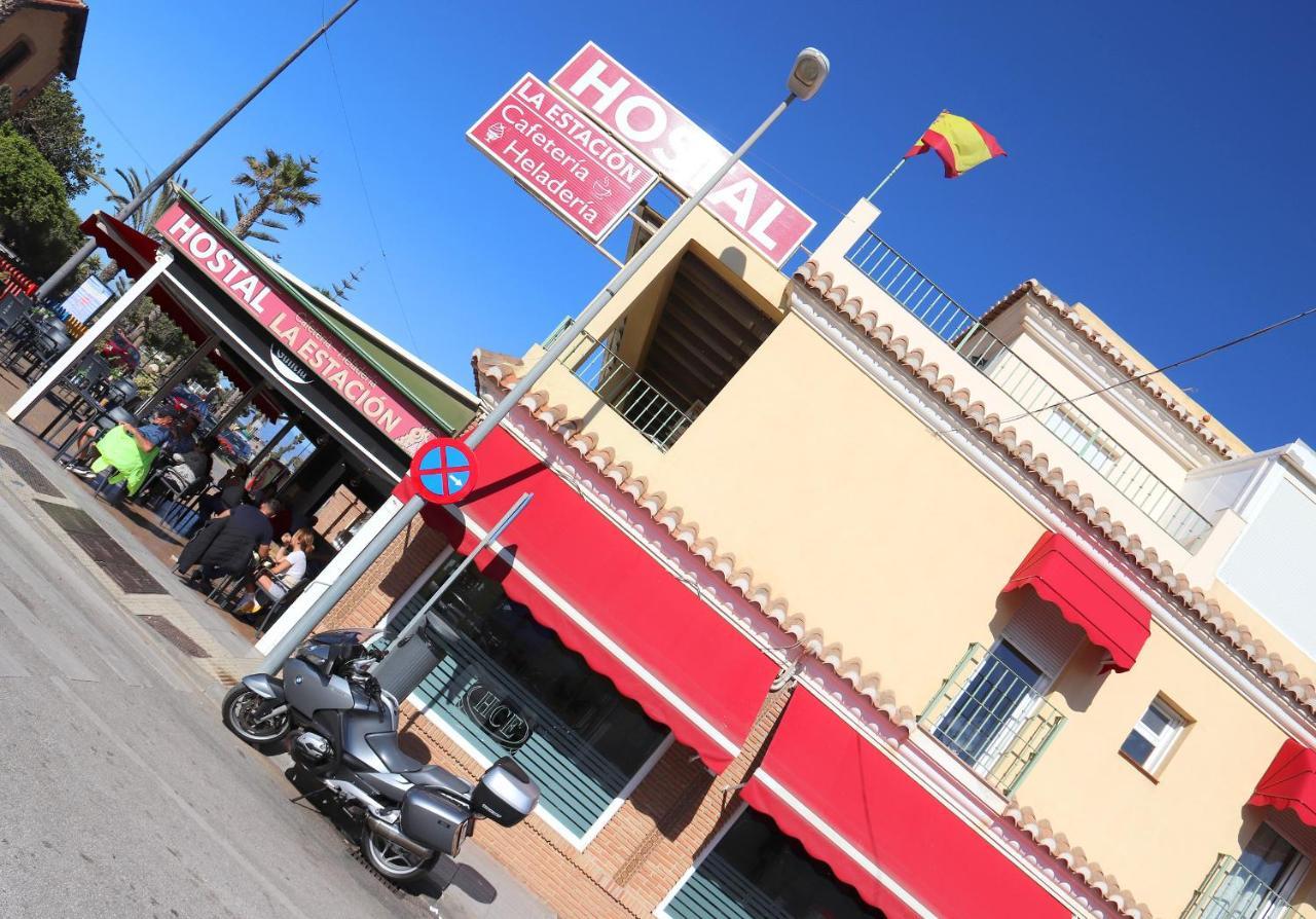 Hostal La Estacion ベナハラフェ エクステリア 写真