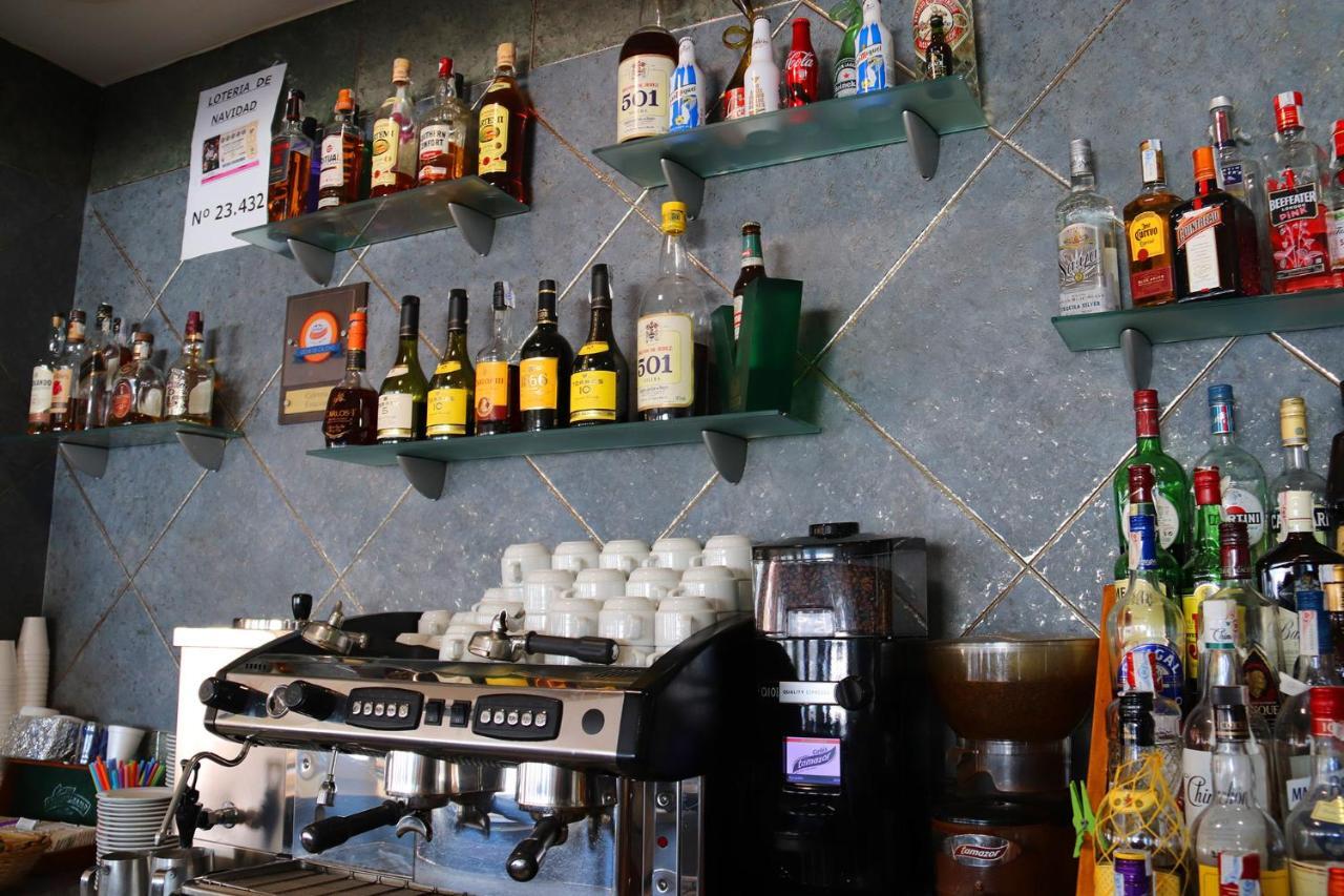 Hostal La Estacion ベナハラフェ エクステリア 写真